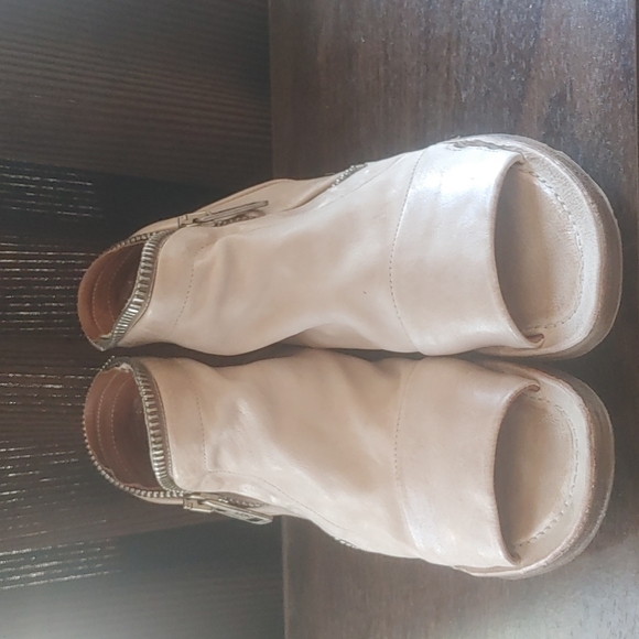 AS.98 Sandals - Picture 7 of 12